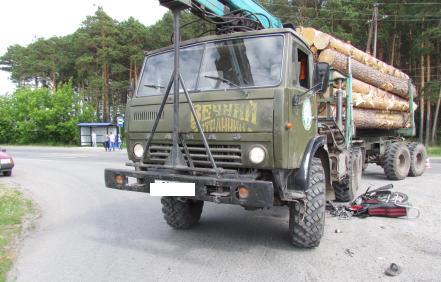 В поселке Етарский девушка-водитель мопеда сбила ребенка - Фото 3