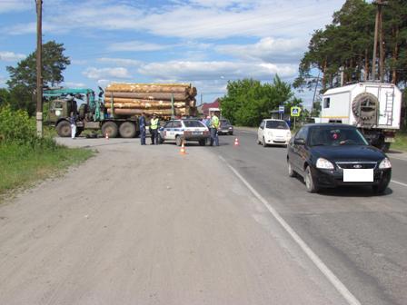 В поселке Етарский девушка-водитель мопеда сбила ребенка - Фото 4