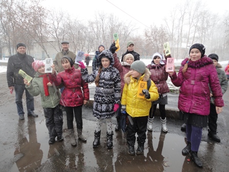 На Среднем Урале дети учили взрослых Правилам дорожного движения - Фото 10