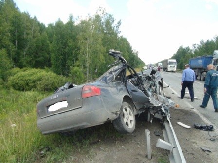 В ДТП на автодороге Екатеринбург—Тюмень погибли два человека - Фото 2