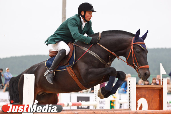 Конный спорт приживается на Урале. В этом году в области пройдет сразу пять соревнований по конкуру - Фото 3
