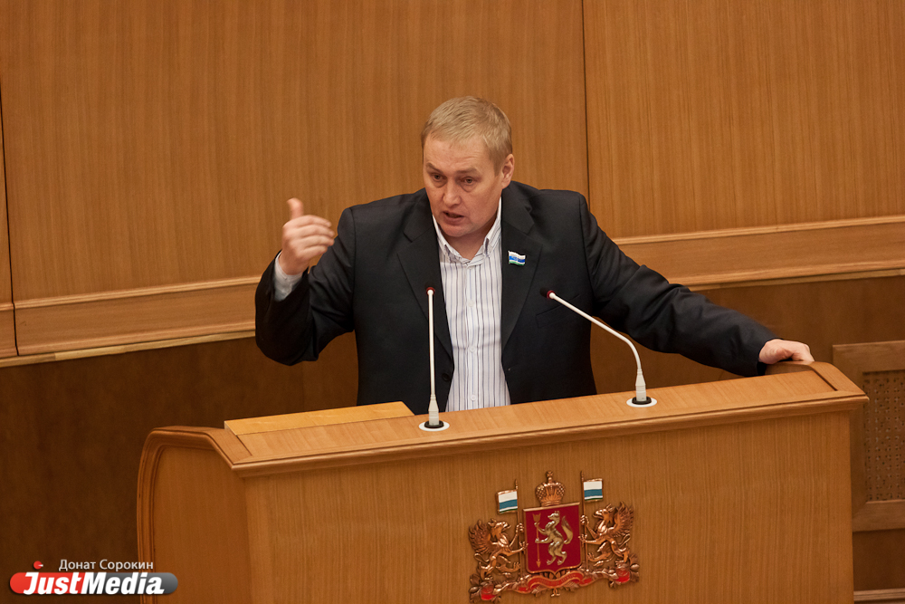 Большому теннису — большие средства! Долг Свердловской области из-за любви к спорту увеличился на 2 миллиарда рублей - Фото 2