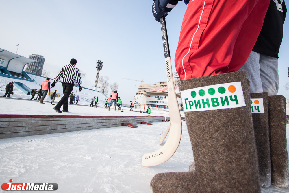 СМИ—«Уралочка» — 0:6! Первый турнир по хоккею в валенках прошел в Екатеринбурге - Фото 3
