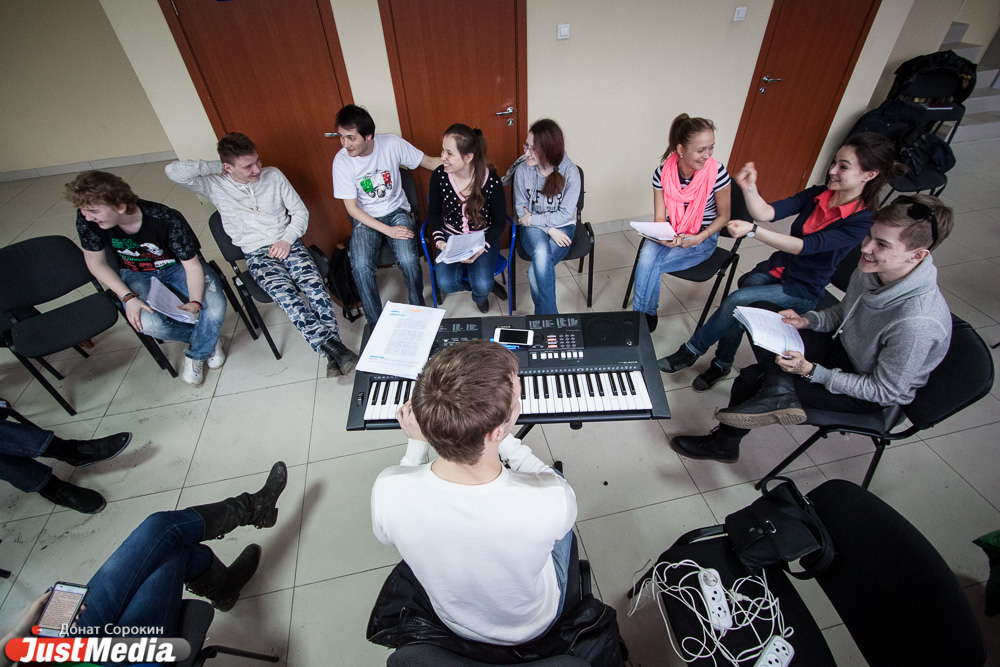 Покой им только снится: свердловская молодежь готовится к самому музыкальному «Выпускному» в своей жизни - Фото 6