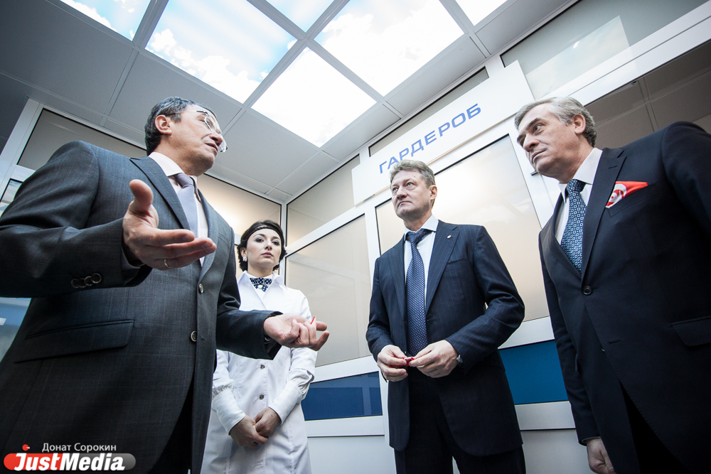 Плоды частно-государственного партнерства: в Верхней Пышме открылось представительство МНТК «Микрохирургии глаза» - Фото 3