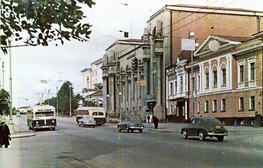 «Отремонтировали 16 развалин и начали закатывать дороги в асфальт» О работе троллейбуса в послевоенном Свердловске в СПЕЦПРОЕКТе «Е-транспорт» - Фото 12