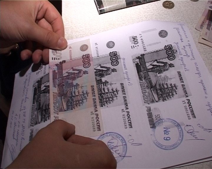 В Екатеринбурге полицейские ликвидировали бордель. Две иностранки, оказывавшие интимные услуги землякам, будут выдворены на родину - Фото 3