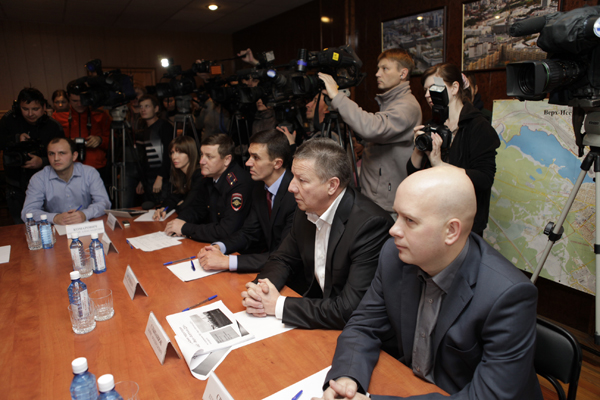 Городские власти обещали Куйвашеву чистить центр Екатеринбурга от снега вдвое быстрее - Фото 4