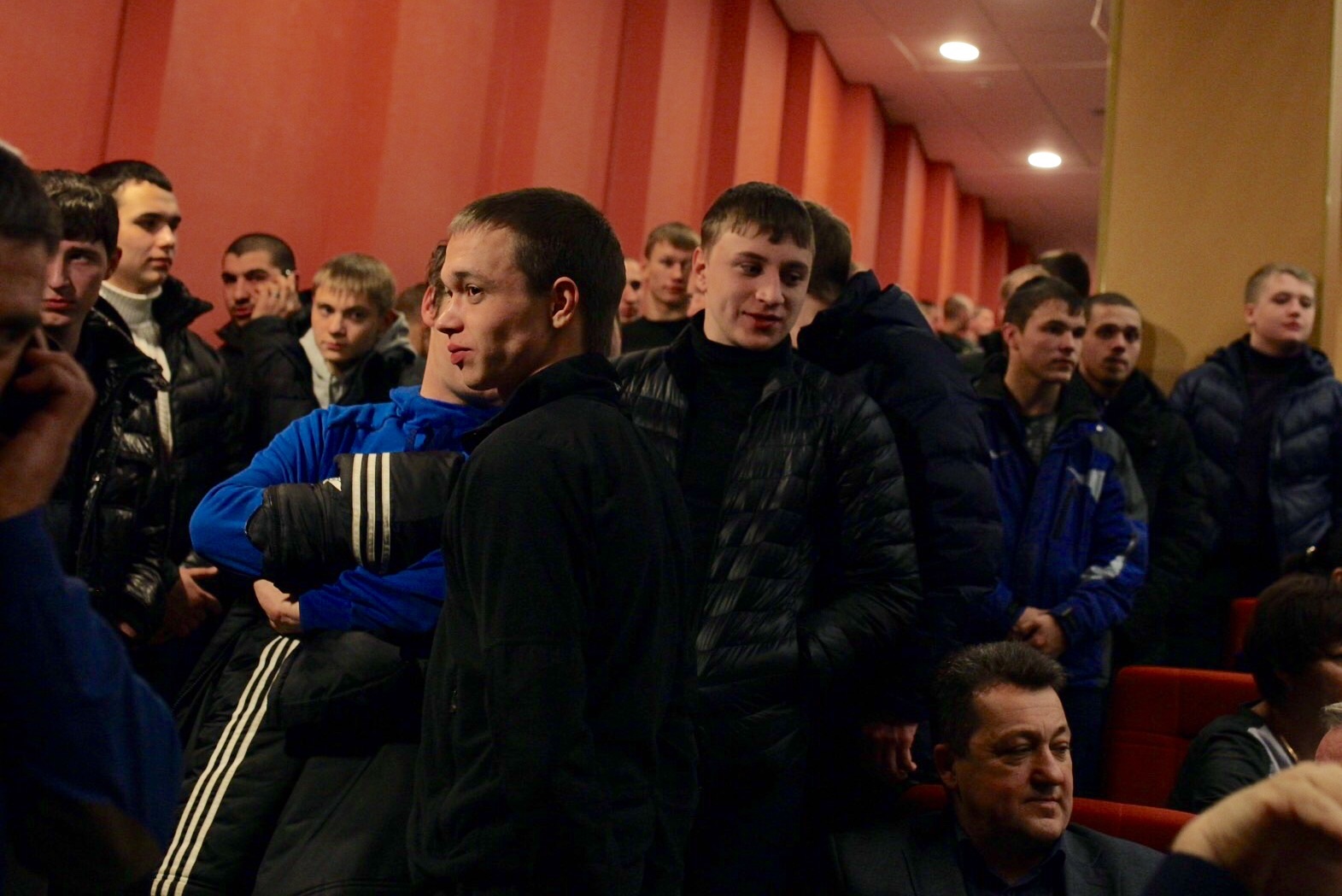 СРОЧНО! На слушаниях по расчленению Екатеринбурга появились провокаторы - Фото 3