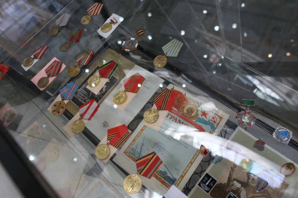 В Екатеринбурге открылась выставка военных раритетов - Фото 3