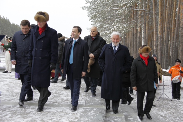 Инспекторы МБВ взглянули на будущий ЭКСПО-парк с высоты и перешли границу Европы—Азии - Фото 6