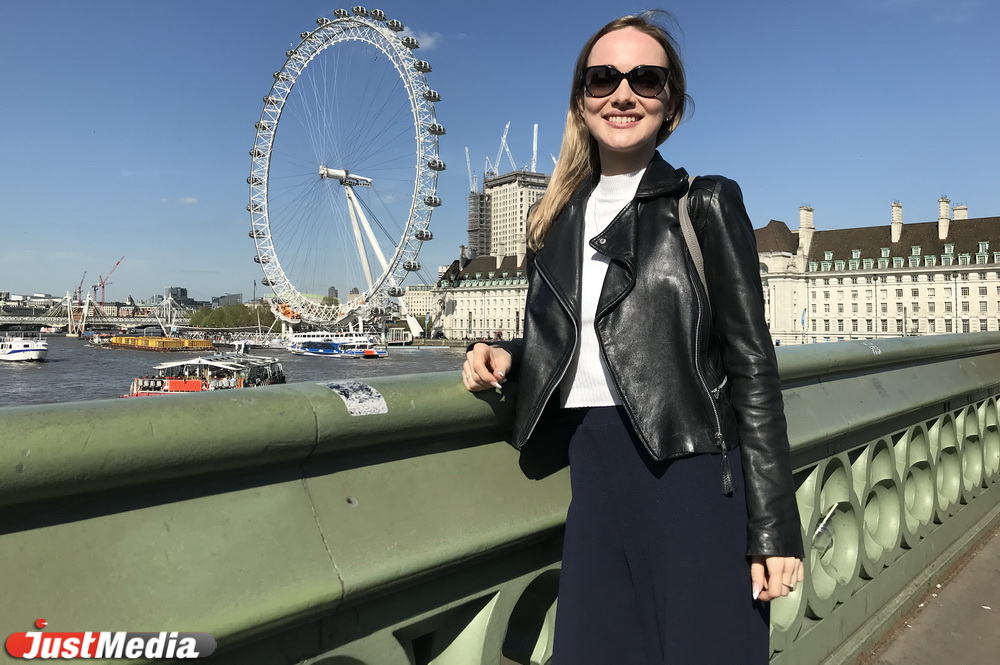 Переводчик Елена Ушакова: «Потеплело градусов на 10 – и настроение совсем другое». В Екатеринбурге последний теплый денек. ФОТО, ВИДЕО - Фото 2