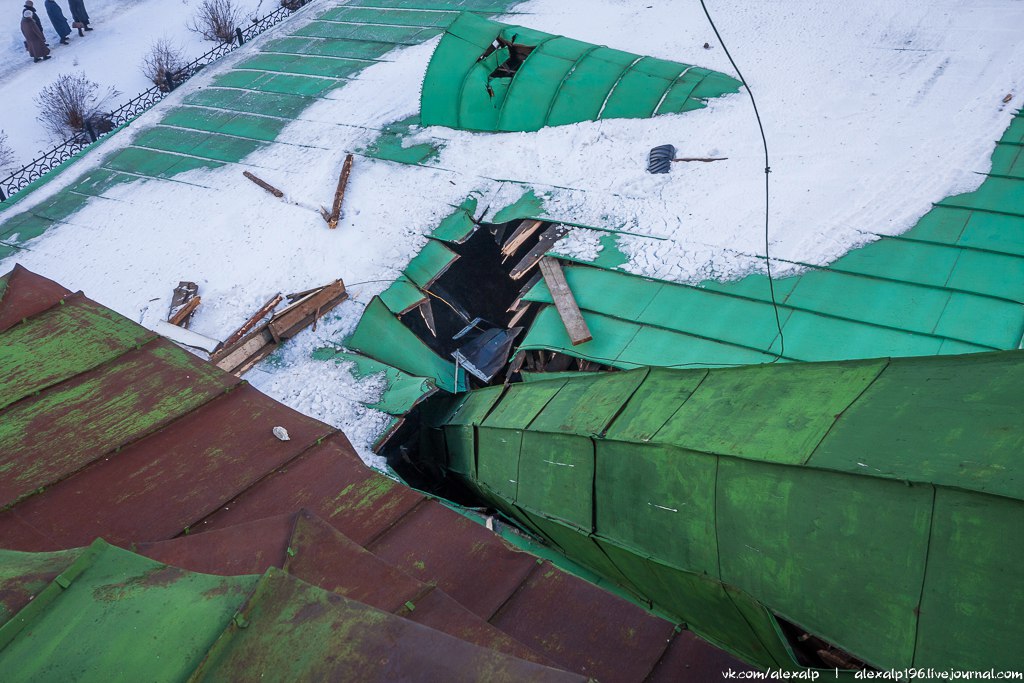 Жители Алапаевска собирают средства на восстановление обрушенного ветром шпиля старейшего собора - Фото 2