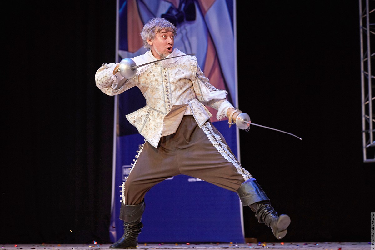 Преподаватель-косплеер Алексей Холодов: «Играл старого Пушкина, снял фрак и тут кто-то крикнул: «Смотрите, это же Бильбо». ИНТЕРВЬЮ - Фото 7