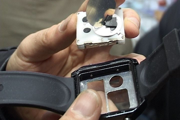 Rolex за 100 рублей. На КОРе изъяли свыше 1700 контрафактных наручных часов - Фото 2