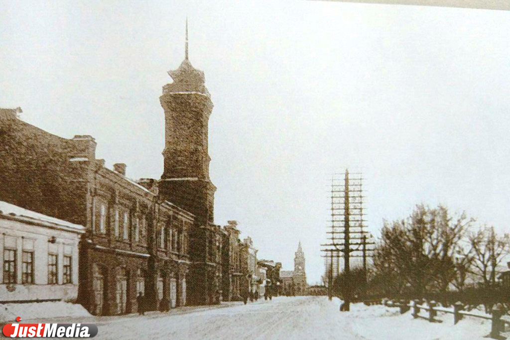 «Полное оживление, миловидные дамы, а какие магазины!». История Вознесенской улицы в Екатеринбурге - Фото 18