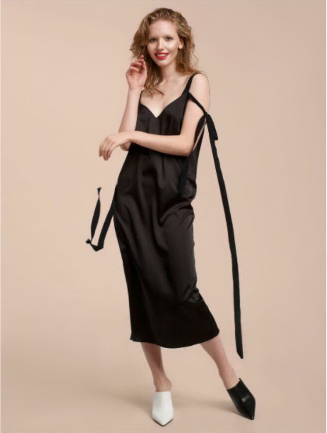 «Можно выбрать все тренды и составить конкуренцию елке». Собираем новогодний лук со стилистом и JustMedia.ru. СПЕЦПРОЕКТ - Фото 32