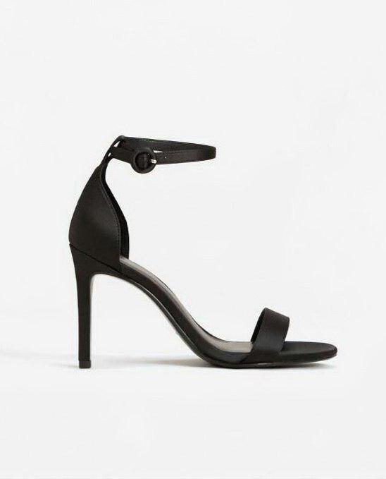 «Можно выбрать все тренды и составить конкуренцию елке». Собираем новогодний лук со стилистом и JustMedia.ru. СПЕЦПРОЕКТ - Фото 23