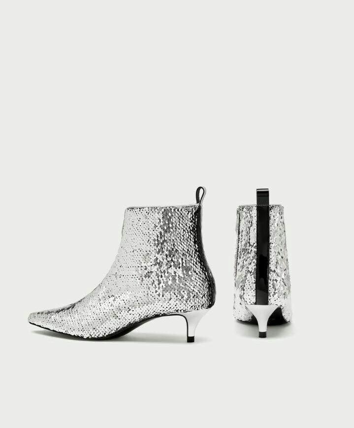 «Можно выбрать все тренды и составить конкуренцию елке». Собираем новогодний лук со стилистом и JustMedia.ru. СПЕЦПРОЕКТ - Фото 30