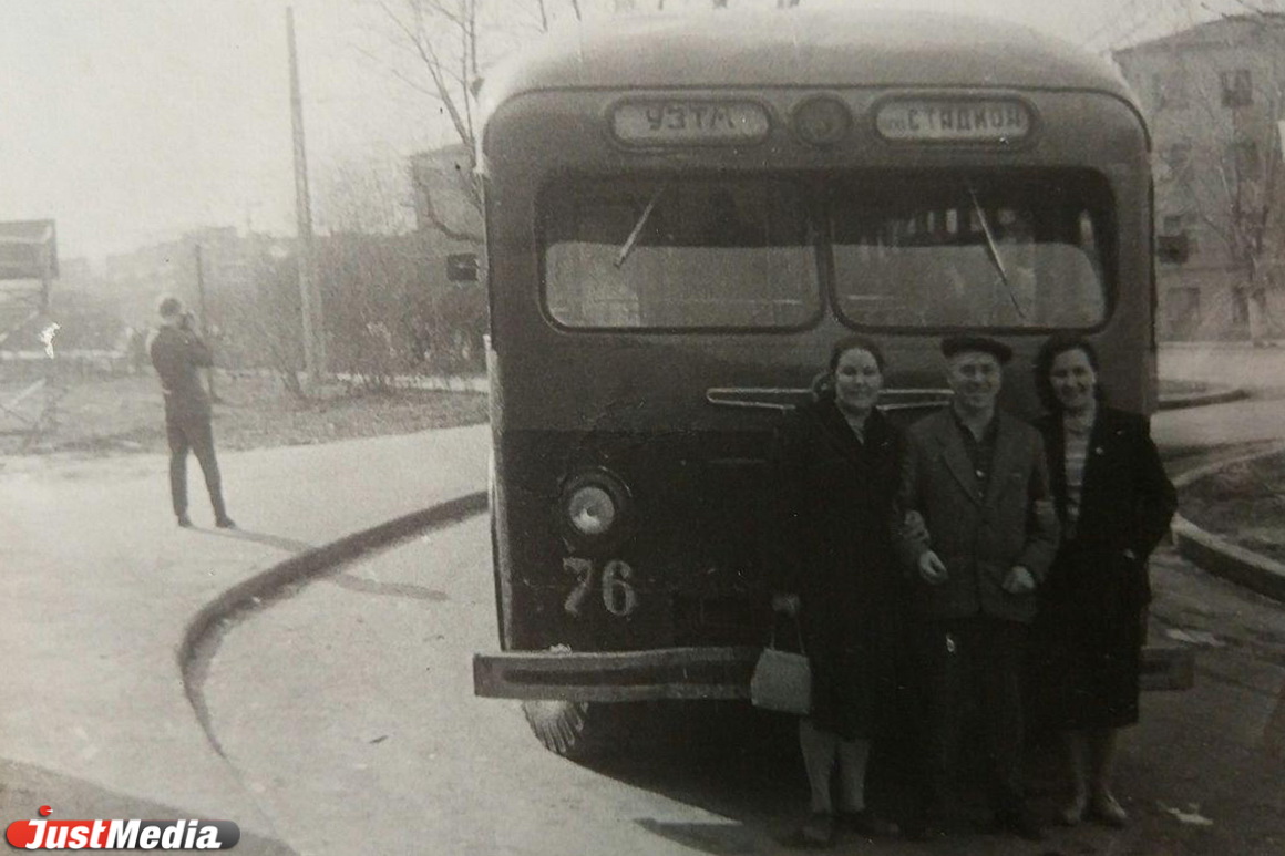 «Стояли на задней стенке троллейбуса и сидели по 5 человек на крыше». О работе свердловского троллейбуса в конце 1950-х в СПЕЦПРОЕКТе «Е-транспорт» - Фото 8