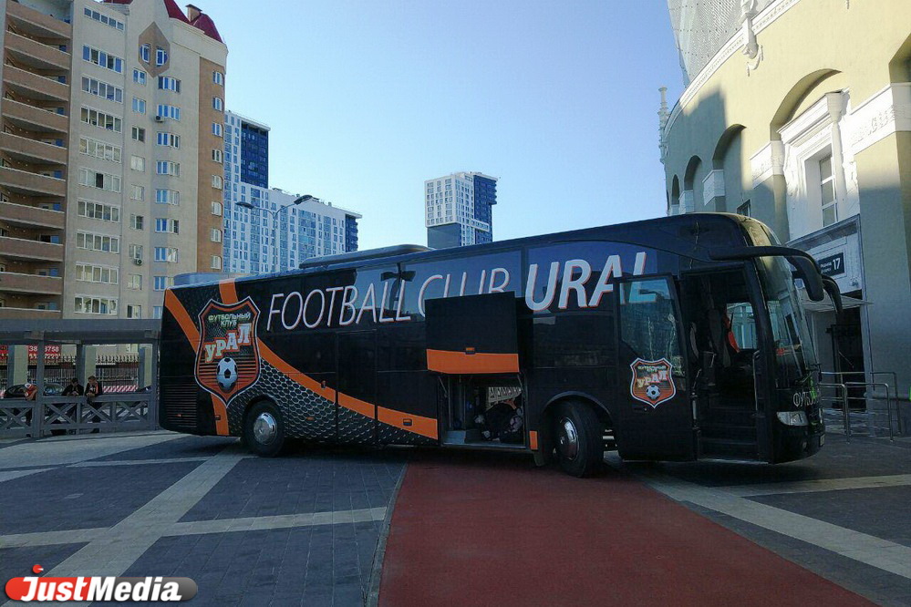 ФК «Урал» проиграл «Краснодару» со счетом 1:2. ФОТОРЕПОРТАЖ - Фото 21