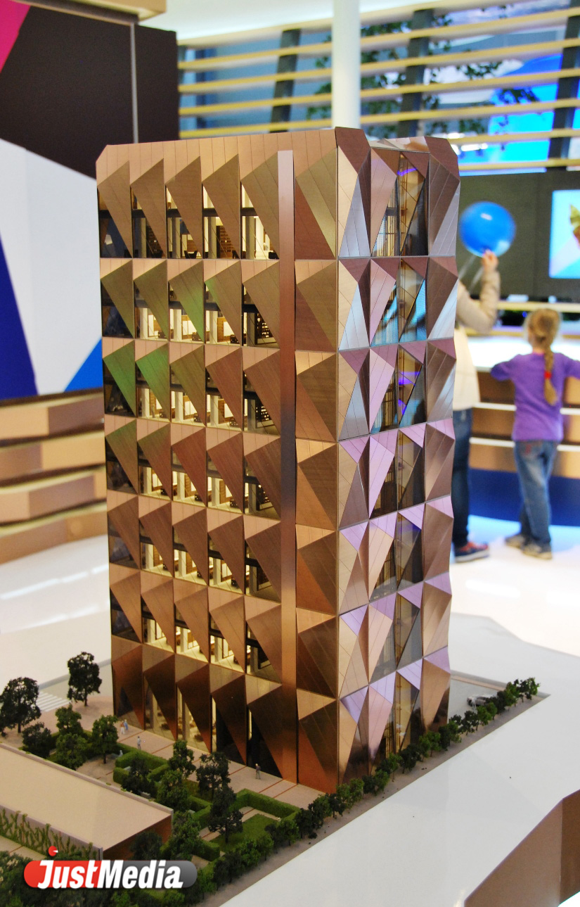 Стекло и металл: на набережной Исети вырастет офисник, создающий иллюзию кристаллических граней. ФОТО - Фото 2