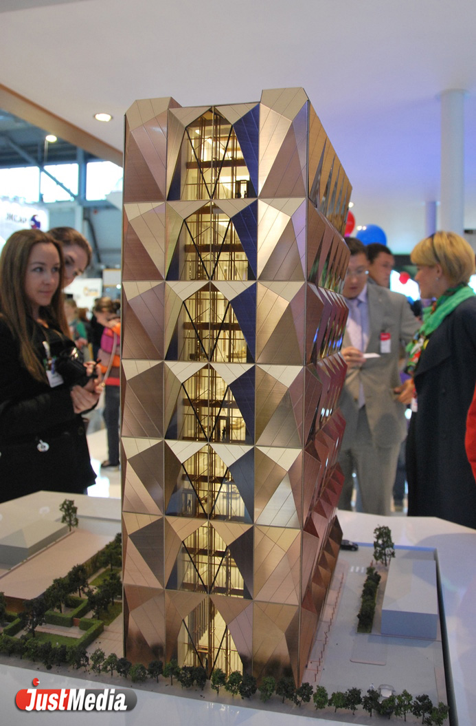 Стекло и металл: на набережной Исети вырастет офисник, создающий иллюзию кристаллических граней. ФОТО - Фото 5