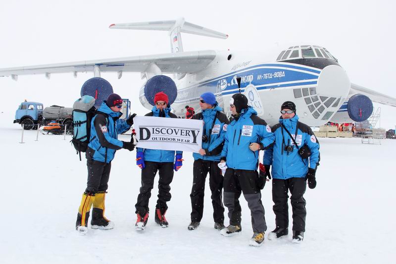 «Пингвины Гроховского» вылетели в район поиска метеоритов - Фото 4