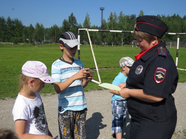 Свердловские полицейские расскажут детям о том, как избежать ЧП отдыхе - Фото 3
