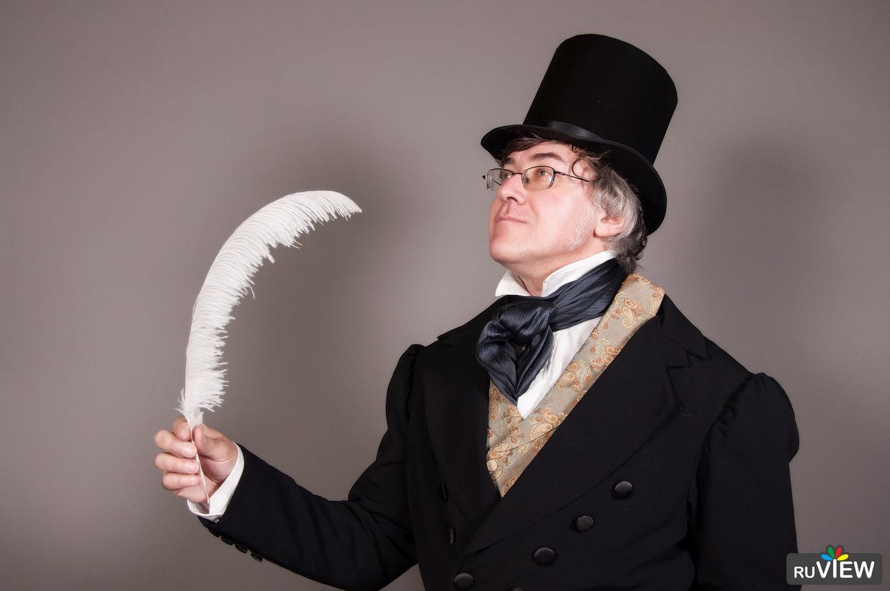 Преподаватель-косплеер Алексей Холодов: «Играл старого Пушкина, снял фрак и тут кто-то крикнул: «Смотрите, это же Бильбо». ИНТЕРВЬЮ - Фото 12