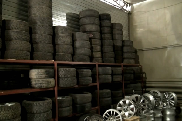 Сотрудники угрозыска ликвидировали банду охотников за автоколесами - Фото 6