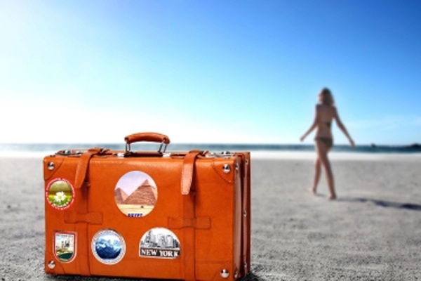 В жару екатеринбуржцы активнее обычного заказывают пиццу и мечтают о турпоездках