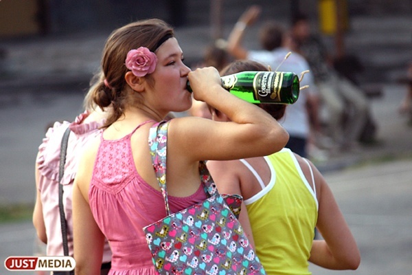 Инспекторы труда рекомендуют в жару увеличить перерывы на отдых