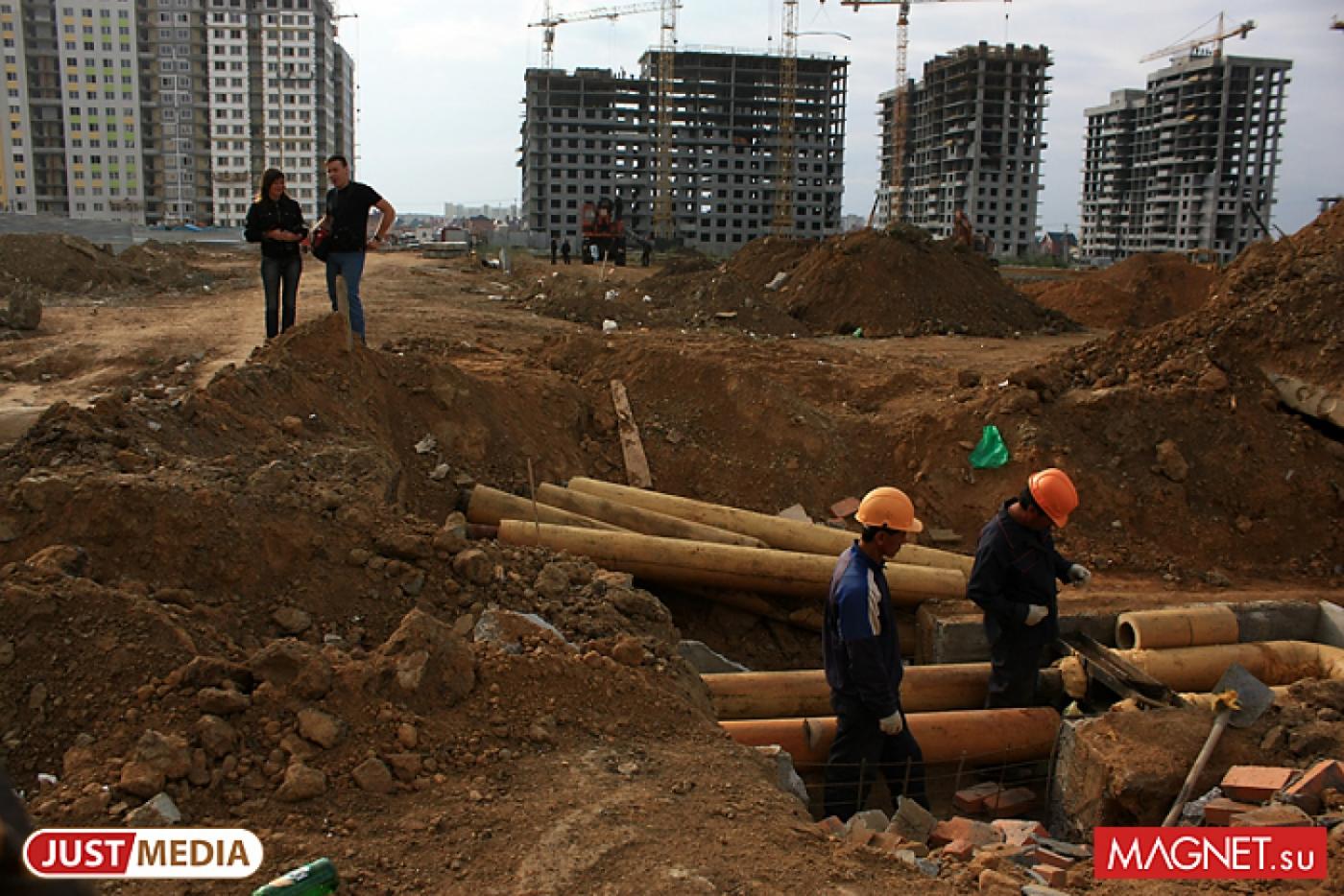 Мэрия Екатеринбурга примет на баланс 500 бесхозных сетей - Фото 1