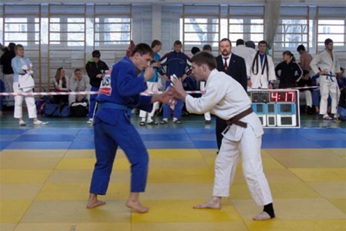 Всероссийский турнир по дзюдо среди мужчин и женщин памяти Николая Кузнецова пройдет в Екатеринбурге 13-14 октября - Фото 1