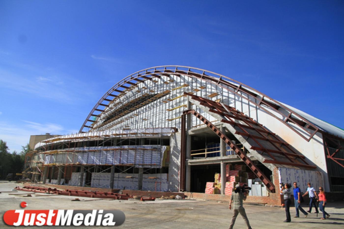 Для манежа на Уралмаше купят современное табло и систему видеонаблюдения - Фото 1