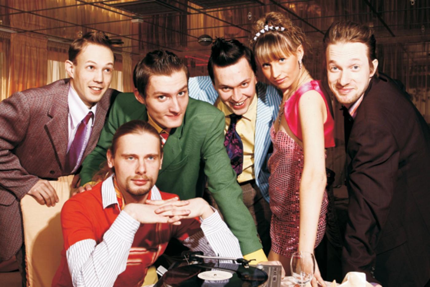 Песни и танцы в клетчатой одежде. «Стиляги Шоу» отметят свой третий день рождения - Фото 1