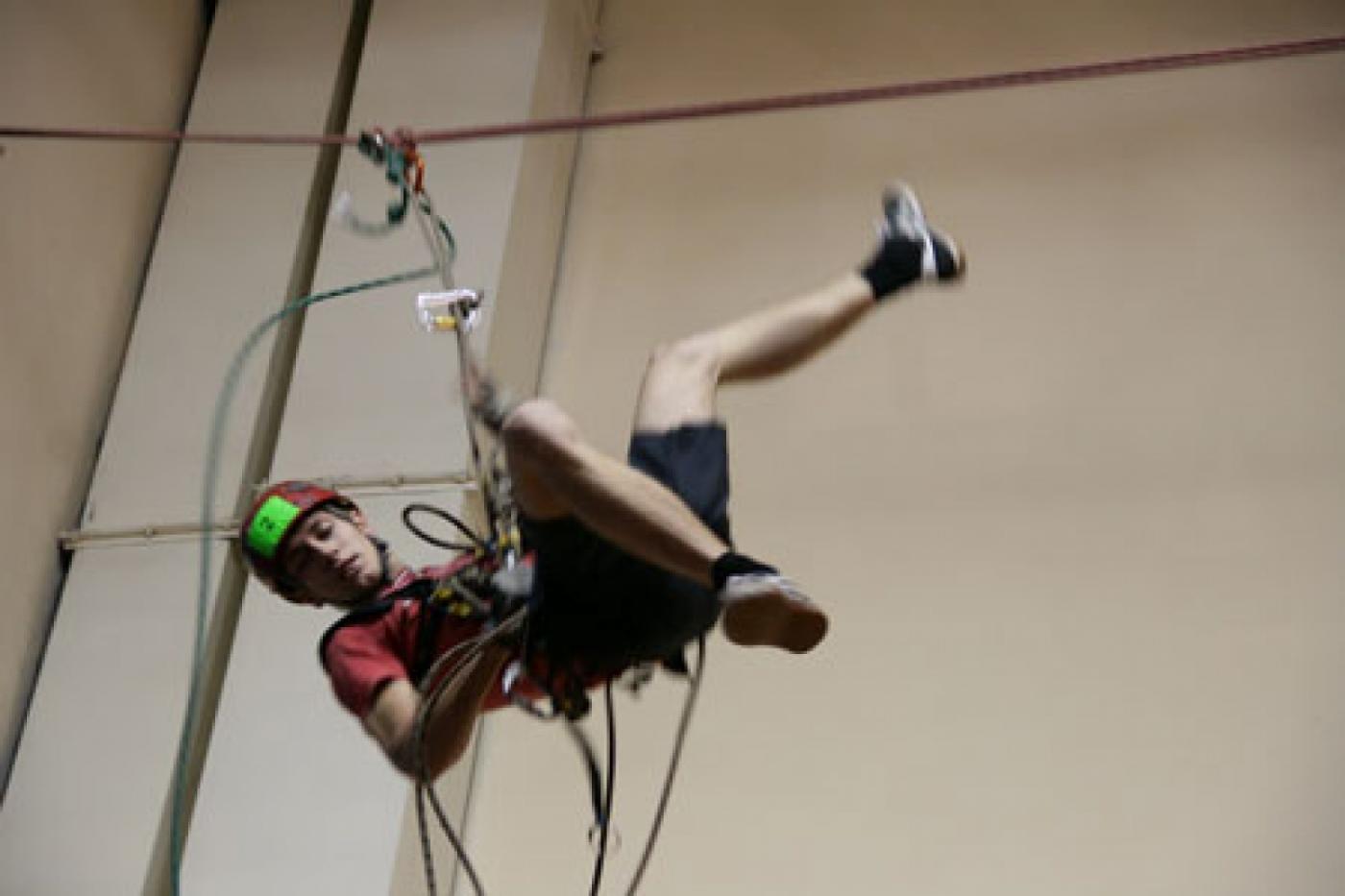 В УрГЭУ откроется скалодром. В мае он примет Чемпионат Европы по скалолазанию - Фото 1