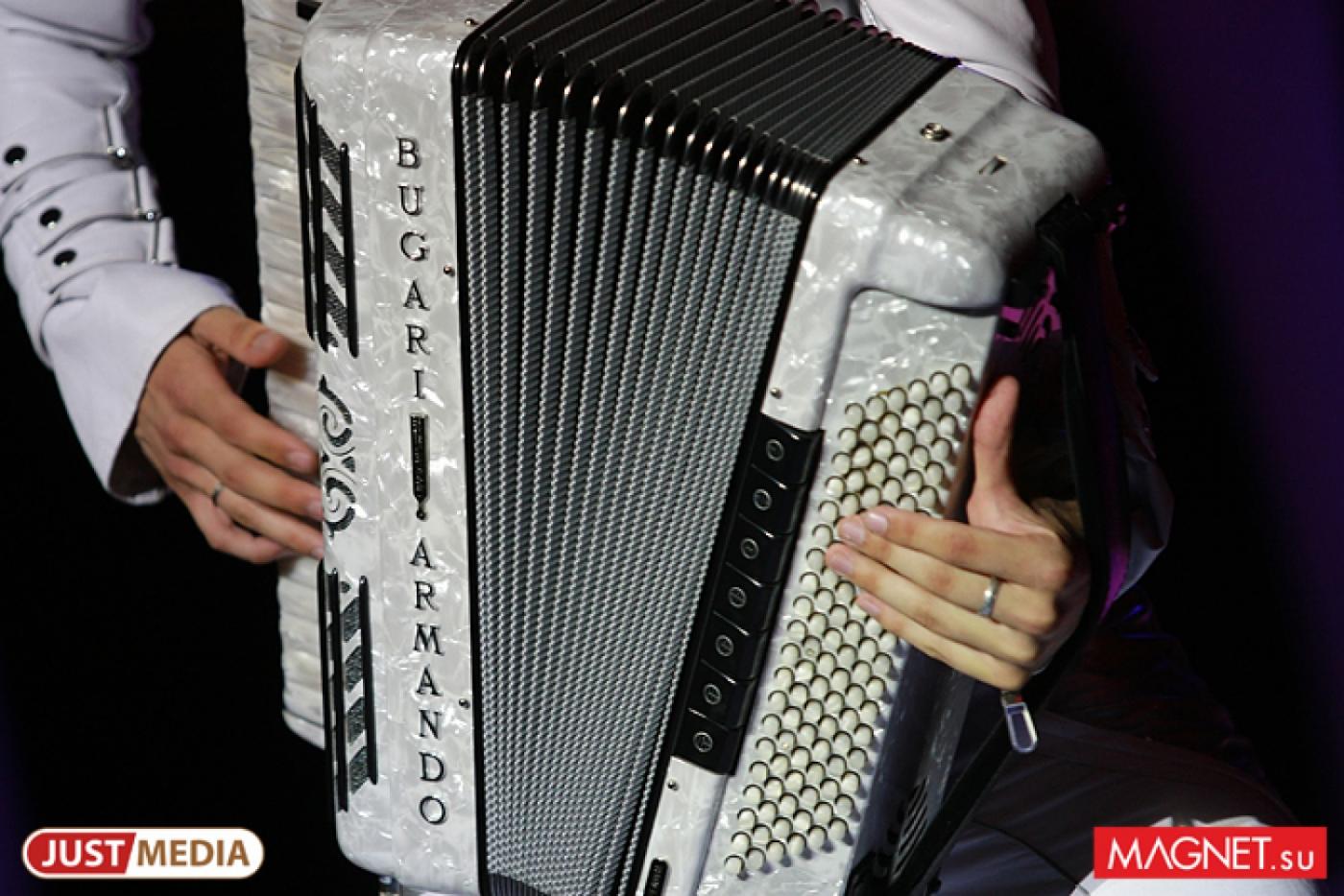 Участники областного фестиваля «Осеннее очарование» продемонстрировали жизненное и творческое долголетие - Фото 1