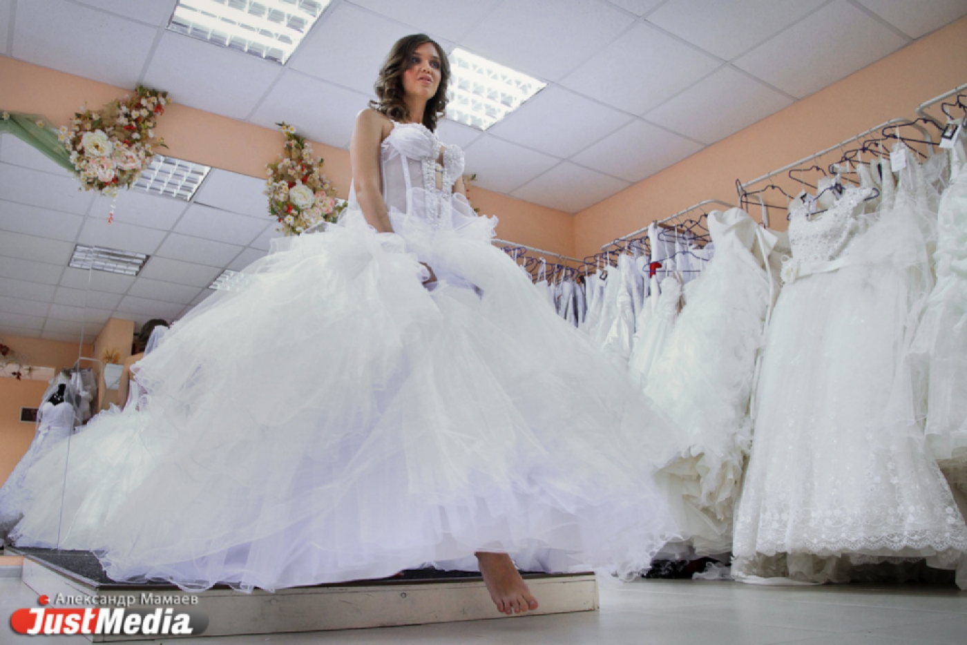 12.12.12: ЗАГСы Екатеринбурга сегодня работают в режиме «нон-стоп» - Фото 1