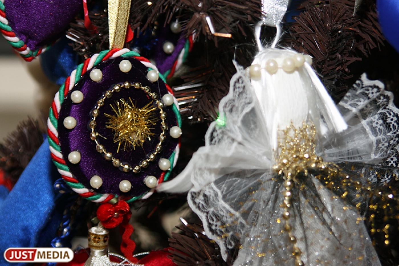 В Екатеринбурге встречают рождество в австрийских традициях - Фото 1