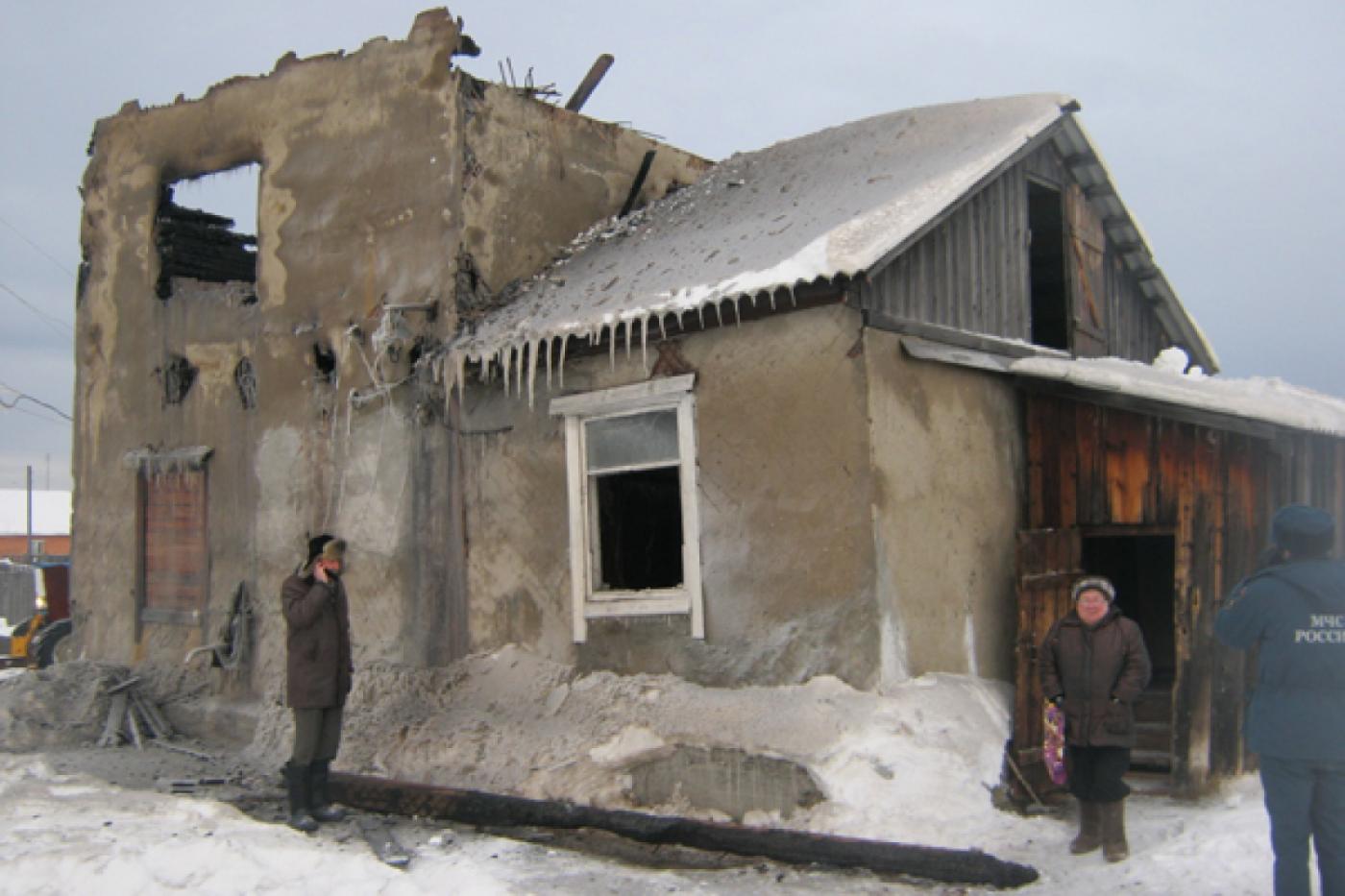 В Серове загорелась центральная водонапорная башня  - Фото 1