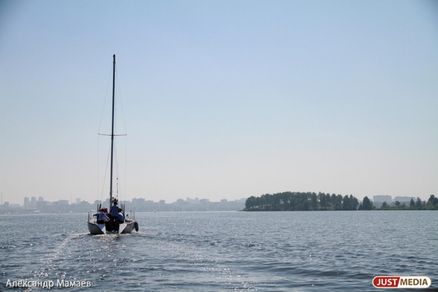 Пять тысяч лье по воде в поддержку ЭКСПО-2020. Уральские спортсмены пройдут на катамаранах от Екатеринбурга до Парижа - Фото 1