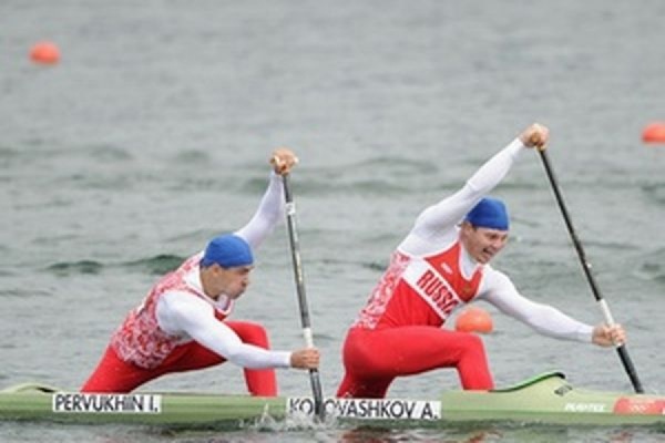 Российские гребцы завоевали бронзовую медаль в соревнованиях каноэ-двоек  - Фото 1
