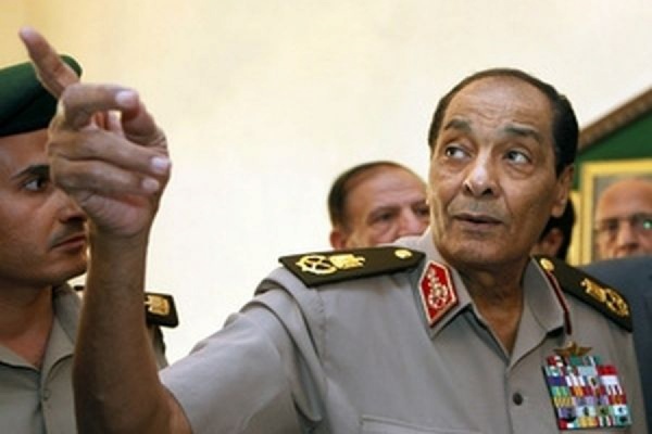 Новый президент Египта Мухаммед Мурси отправил в отставку министра обороны  - Фото 1