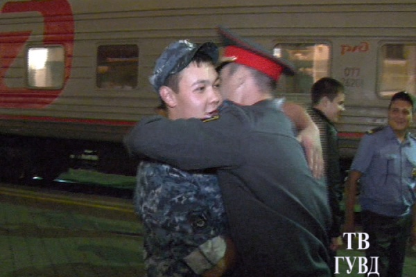 Сводный отряд свердловской полиции вернулся из полугодовой кавказской служебной командировки без потерь. ВИДЕО - Фото 1