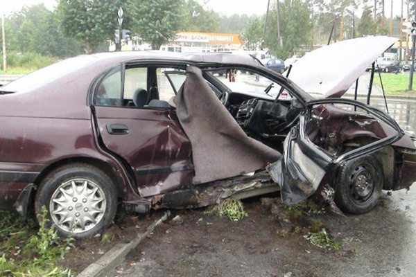 В Екатеринбурге водитель - любитель резких перестроений погубил свою пассажирку - Фото 1