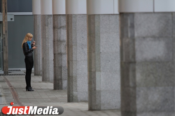 Уральцы все чаще испытывают бессонницу, страхи, скачки тревог и панические атаки - Фото 1