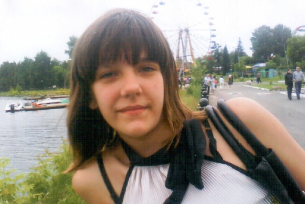 В тагиле потерялась девочка. Четвероклассницы фото. Екатеринбургские студентки. В тагиле потерялась девочка. В тагиле потерялась девочка.