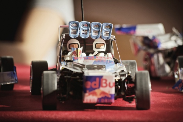 Студенты из Екатеринбурга могут попасть на чемпионат радиоуправляемых машин в Бразилию - Фото 1